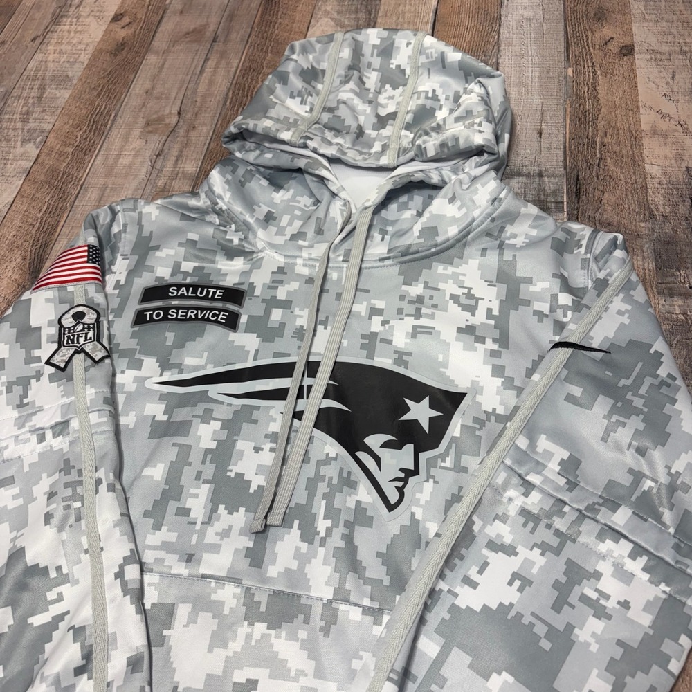 Nike New England Patriots Hoodie Mens Small Grey Camo Salute to Service NFL